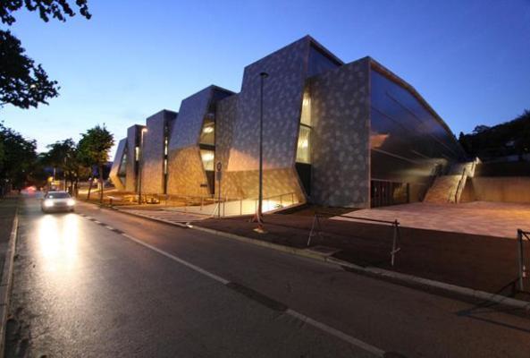 3LHD, Zamet Center, Rijeka, Kroatien, Architektur, Gemeindezentrum