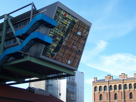 Wolkenbgel Medienhafen, literaturhaus Kln, die zweite haut, knnte kln sein, architektur und literatur im dialog