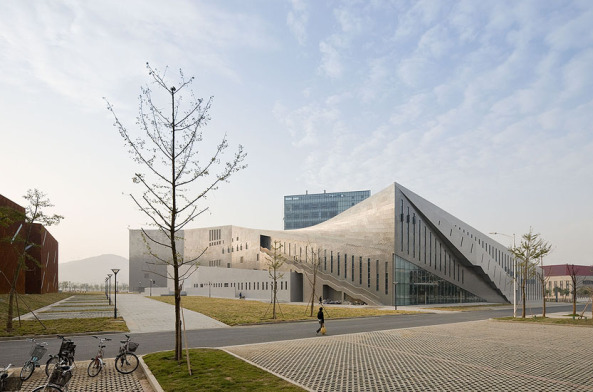 Performance-Zentrum in China erffnet