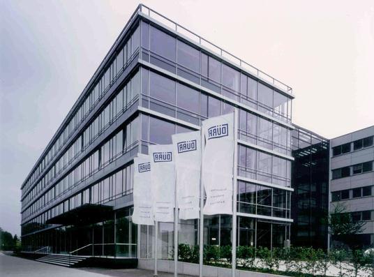 Ingenieurzentrum von Ingenhoven in Stuttgart erffnet