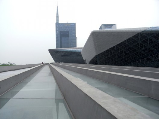 Zaha Hadid Architects, Oper in Guangzhou, China, Opera House Guangzhou, Bauen fr Despoten