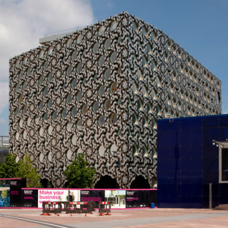 Foreign Office Architects, FOA, College in London, Ravensbourne College of Design and Communication, Fassade,  Greenwich Peninsula