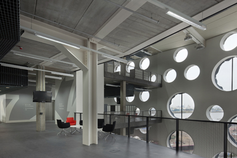 Foreign Office Architects, FOA, College in London, Ravensbourne College of Design and Communication