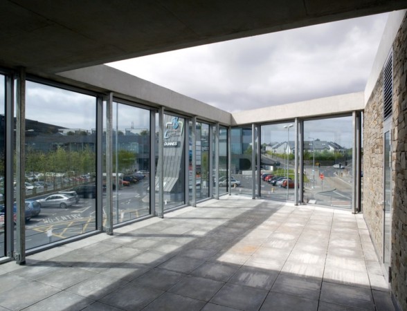 Irland, Drive-trough-restaurant, galway