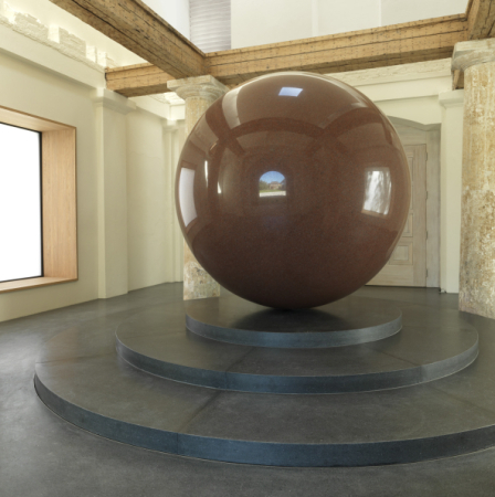 Trkentor, Mnchen, Sauerbruch, Hutton, Brandhorst, Pinakothek, Walter de Maria, Large Red Sphere