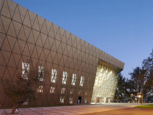 Sport-Arena der Tianjin-Universitt in China, KSP Jrgen Engel Architekten