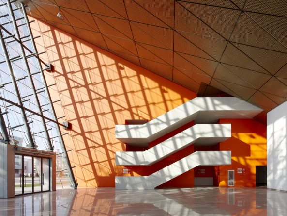 Sport-Arena der Tianjin-Universität in China, KSP Jürgen Engel Architekten