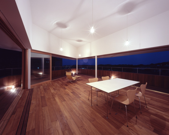 Wohnhaus von Tezuka in Japan fertig