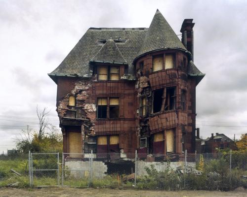 Detroit, Yves Marchand und Romain Meffre, The Ruins of Detroit, Steidl Verlag, Bcher im BauNetz