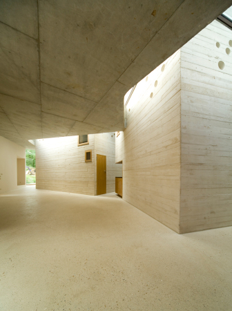 Miniwohntrme bei Paris bezogen