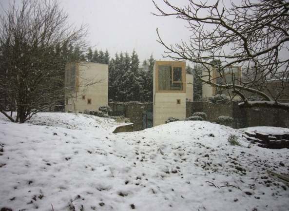 Miniwohntrme bei Paris bezogen