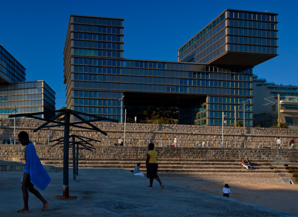 Estoril Sol Residence, Portugal, Gonalo Byrne Arquitectos