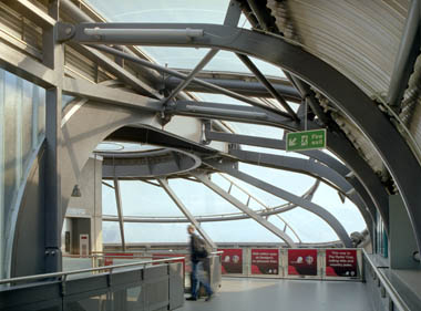 Bahnstation von Grimshaw in Newport