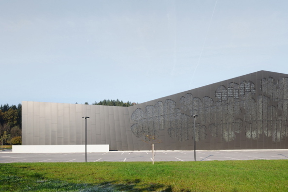 Slowenien, enota, Sporthalle