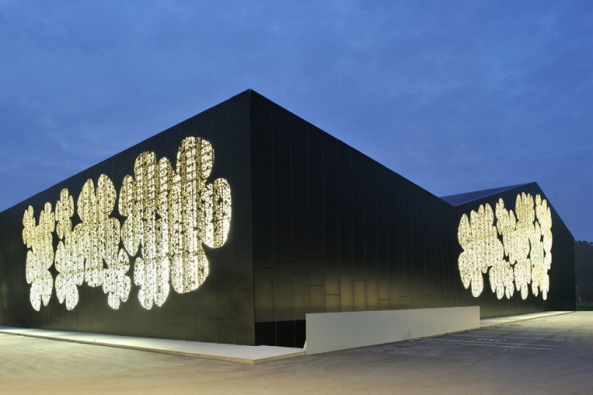 Slowenien, enota, Sporthalle