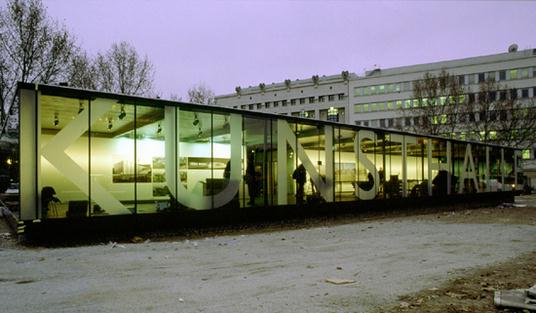 Ausstellungshalle von Krischanitz in Wien erffnet