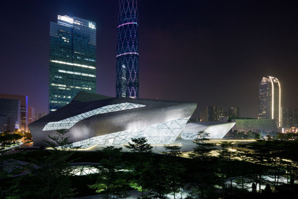 Bildstrecke zur Guangzhou-Oper von Zaha Hadid
