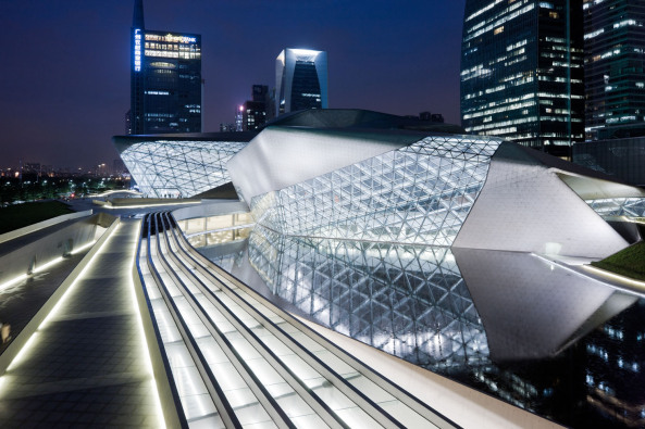 Bildstrecke zur Guangzhou-Oper von Zaha Hadid